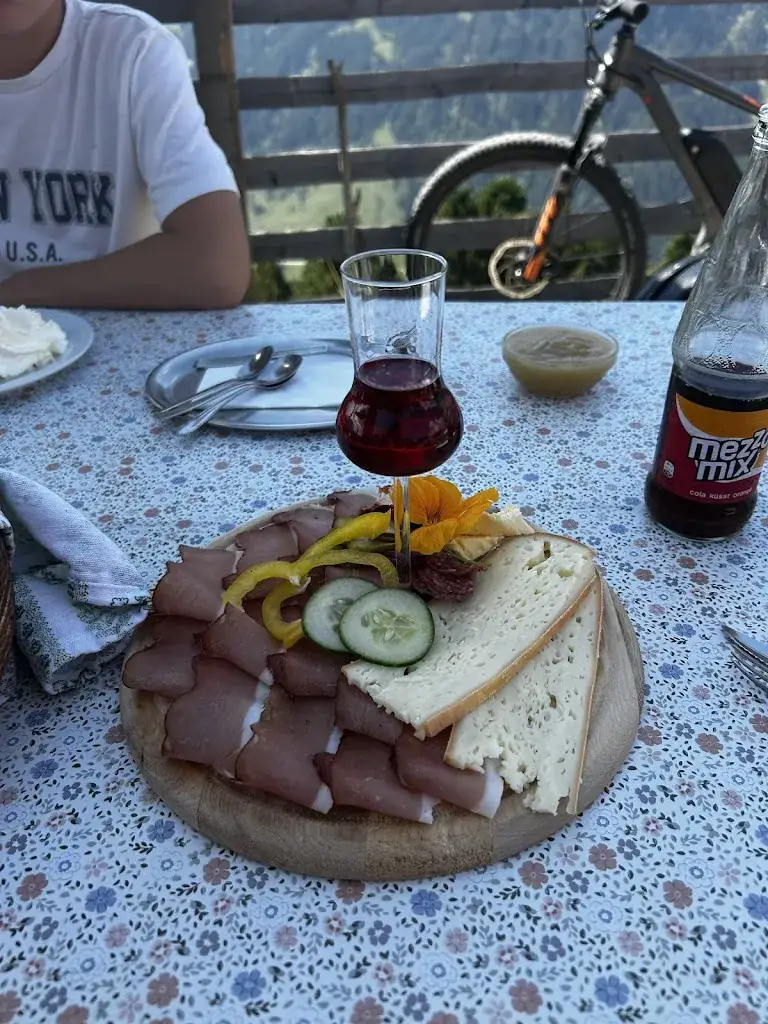 Gletscherblickalm_Krimml_slider_image_2