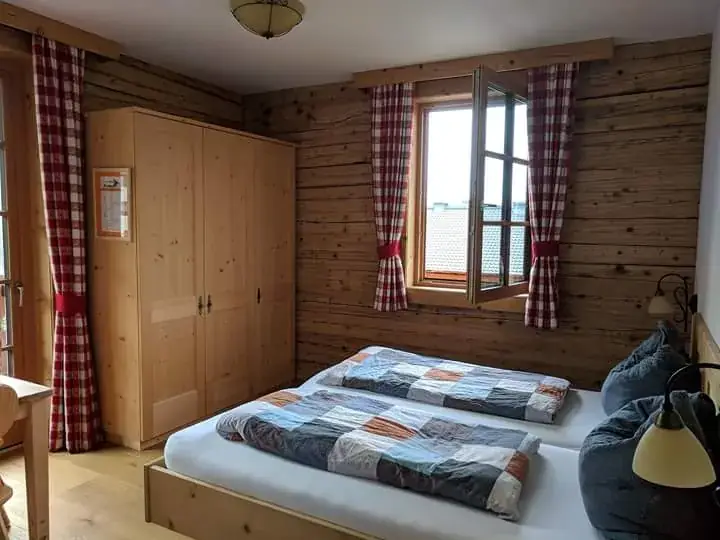 Landgasthof Kirchenwirt_Krimml_slider_image_2