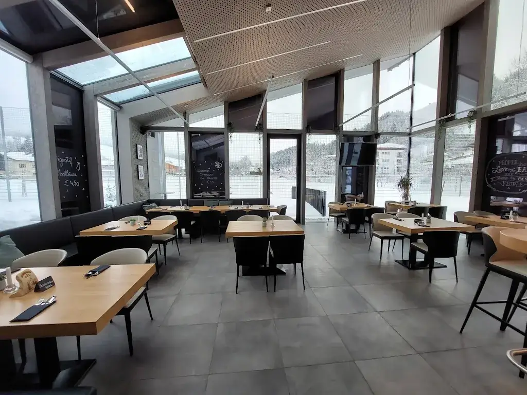 Birnhorn Restaurant & Bar restaurant à Leogang