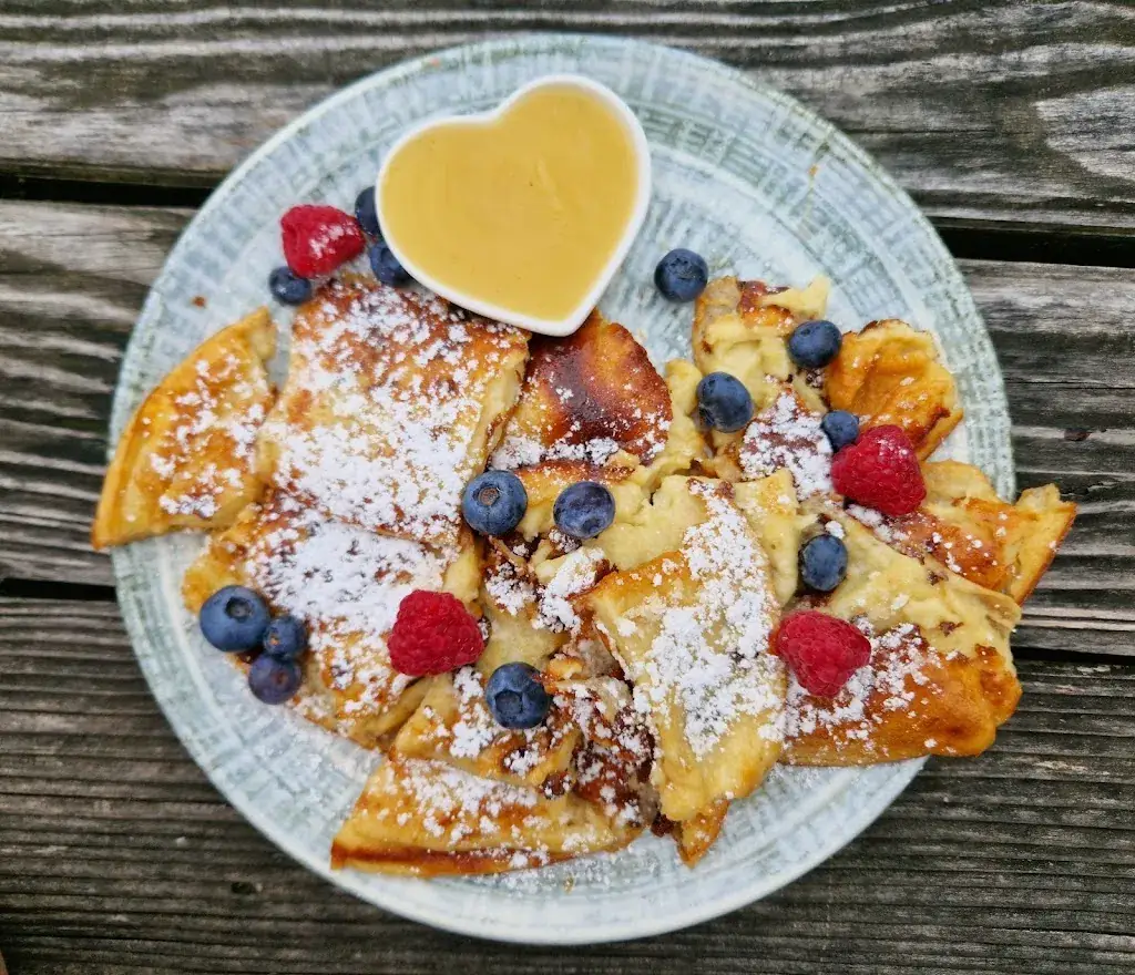 Juliane Kuhn_Sinnlehenalm_Leogang_review