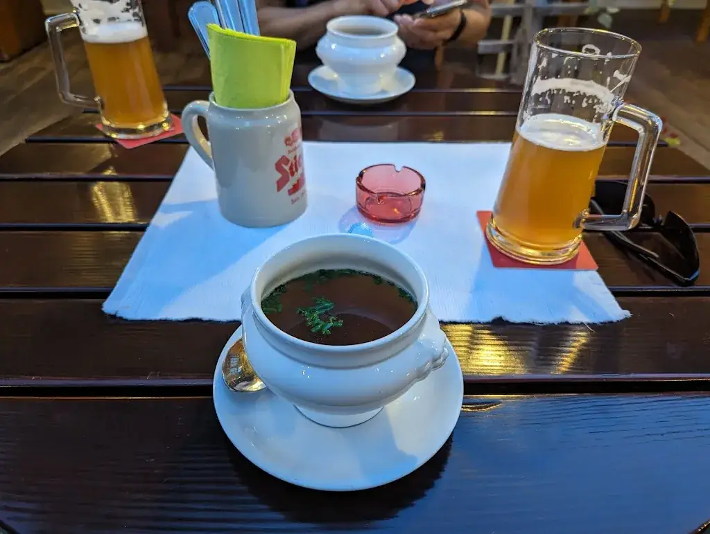 Magnus Druitt_Stiftskeller Mattsee_Mattsee_review