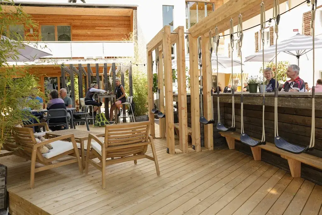 Alma Lofer - bar & restaurant restaurant in Lofer