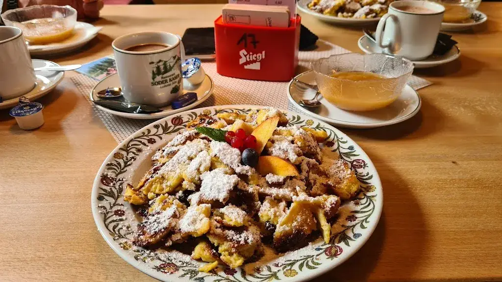 Restaurant Soderkaser_Lofer_slider_image_2