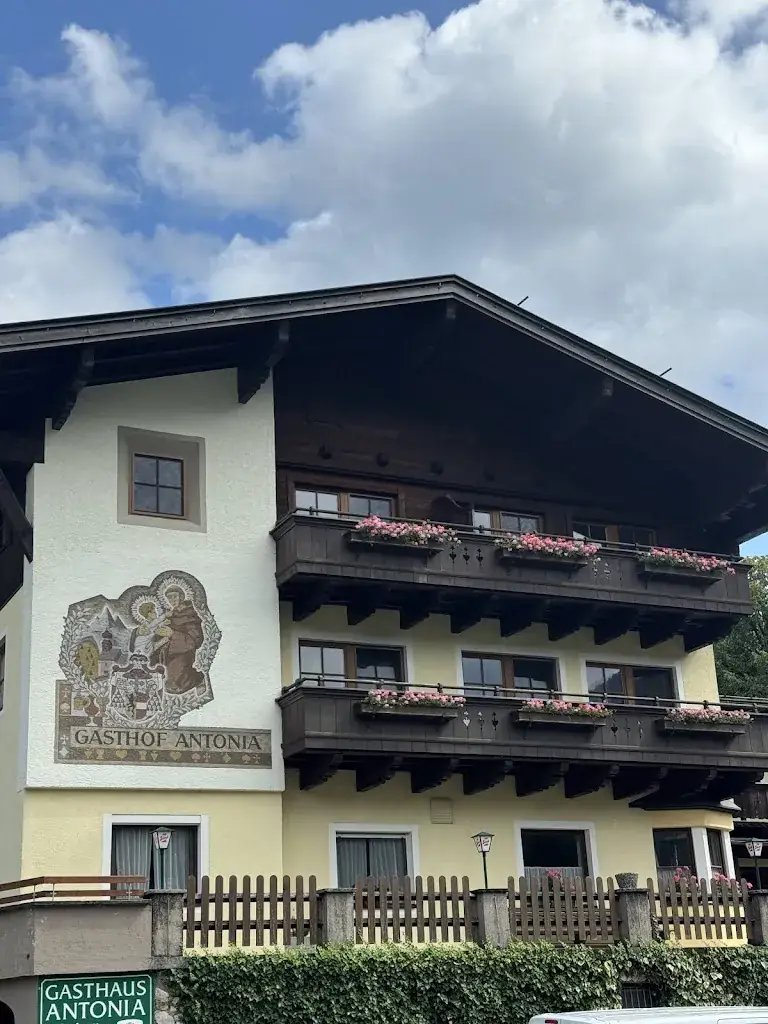 Markus Hoppe_Gasthaus Antonia_Lofer_recensione