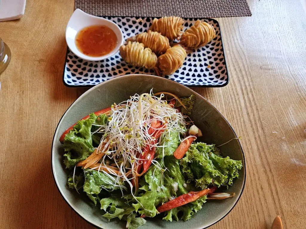 Angelica Cavanaugh_Imm-D Thai to go & Restaurant_Lofer_recensione