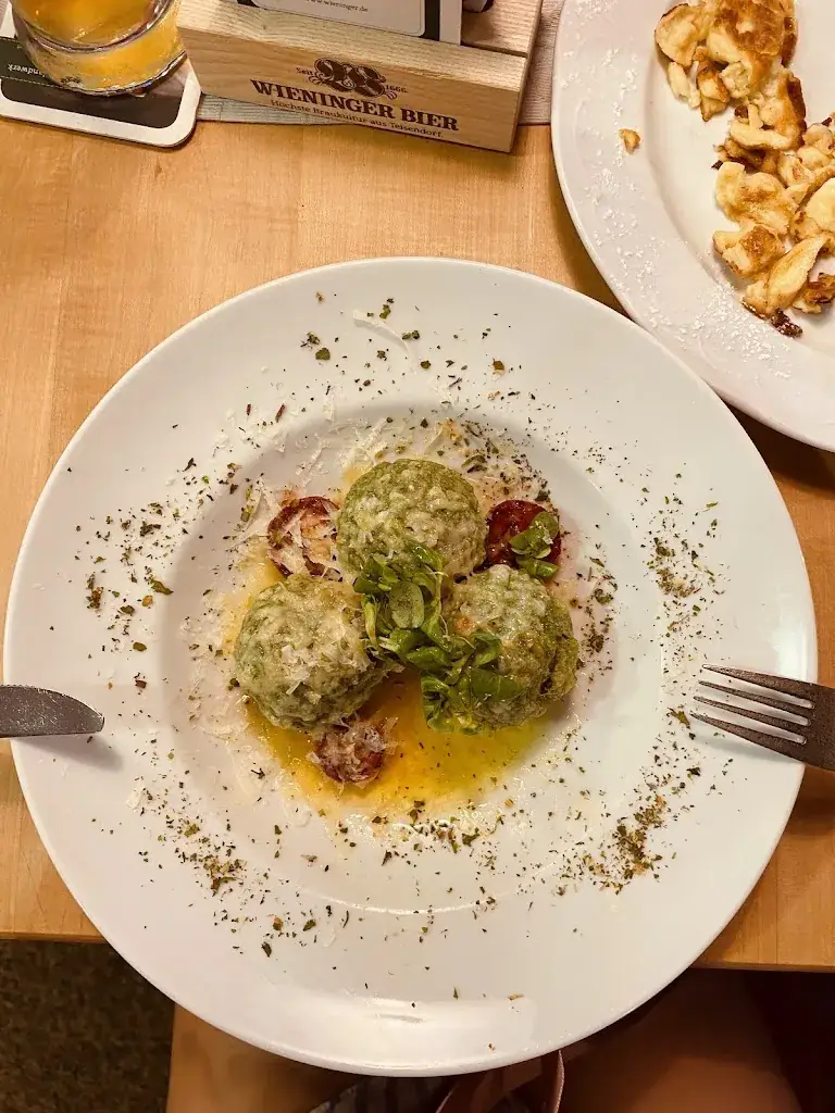 Eva Vinická_Haus Loderbichl_Lofer_review