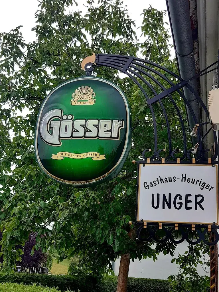 Eveline Holpfer_Heuriger Unger_Oberschützen_avis