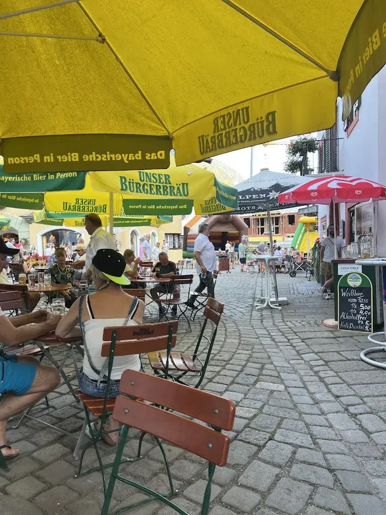 Stefan Eckmann_Rathaus Stüberl_Lofer_review