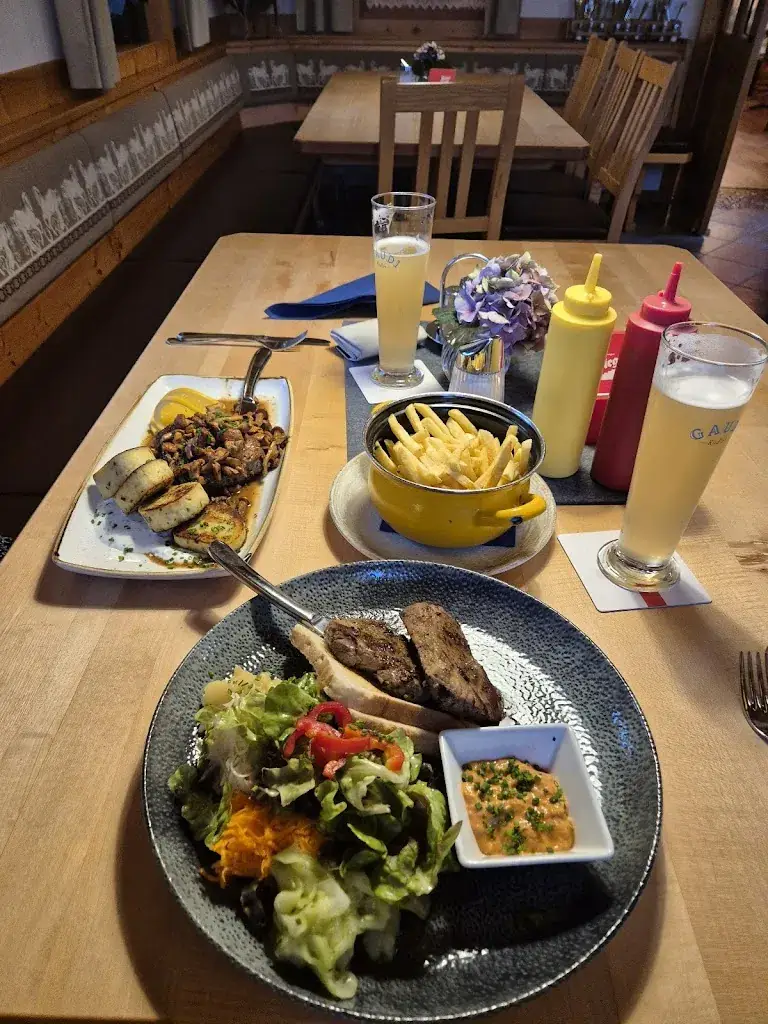 Roel_Gasthaus /Jausenstation Pauss Bauer_Mühlbach am Hochkönig_recensione