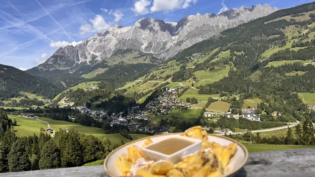 simon chang_Gasthaus /Jausenstation Pauss Bauer_Mühlbach am Hochkönig_recensione
