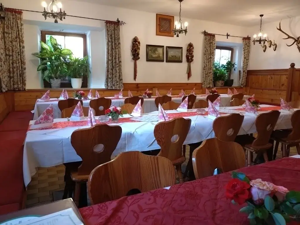 Gasthof Brunnerwirt ristorante a Mauterndorf