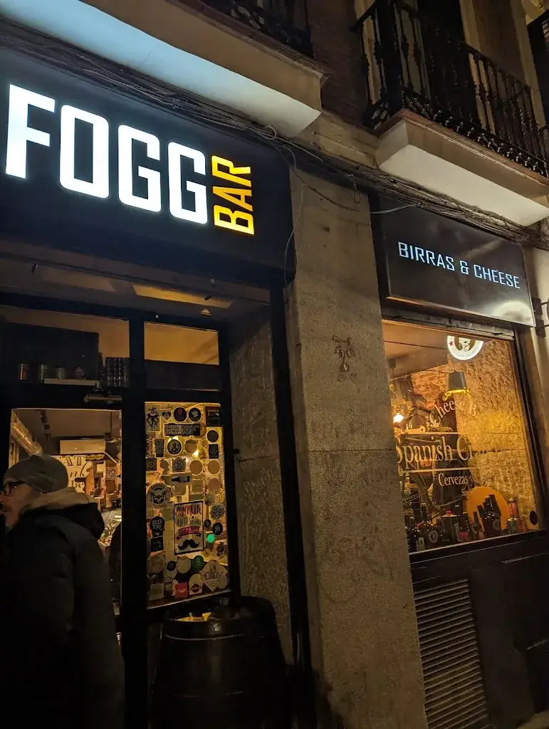 Ronan Cahalane_Fogg Bar Birras & Burgers_Ollersdorf im Burgenland_avis