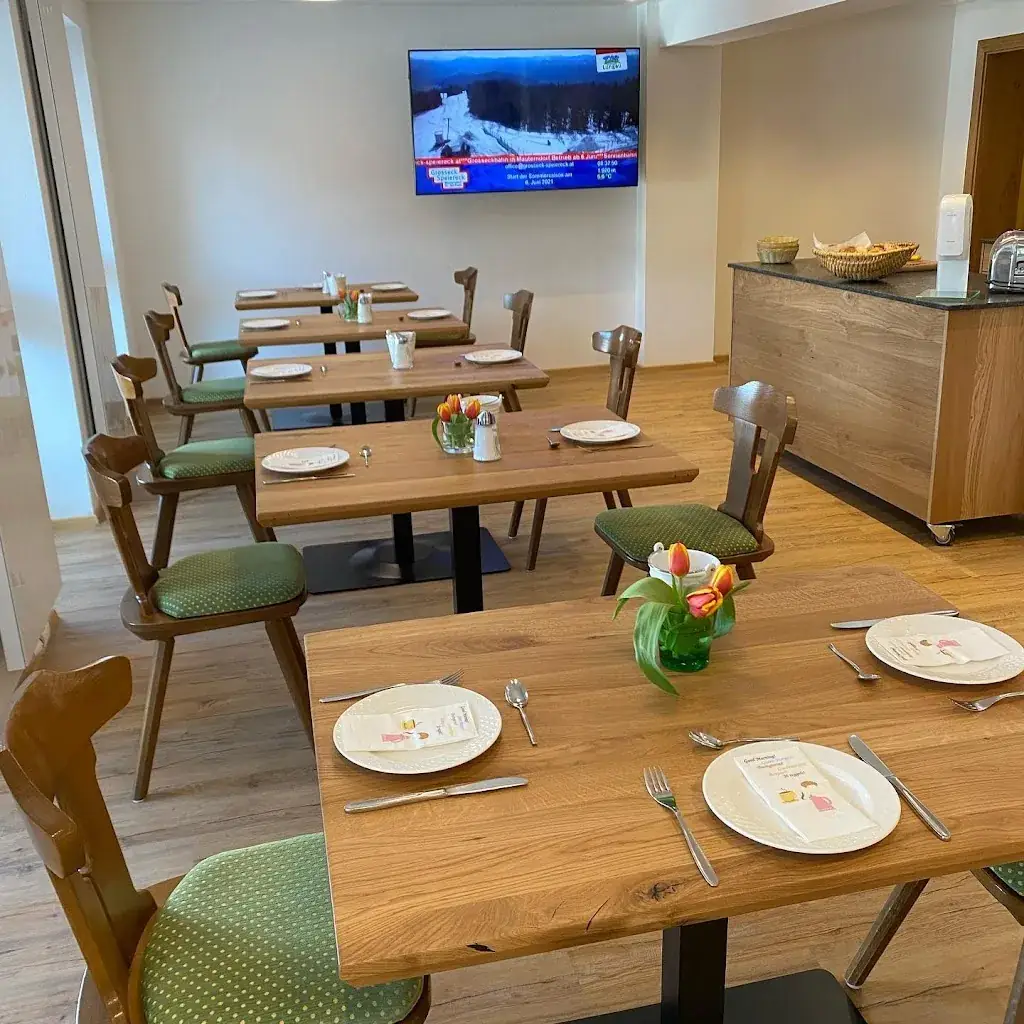 Restaurant Die Metzgerstub'n restaurant à Mauterndorf