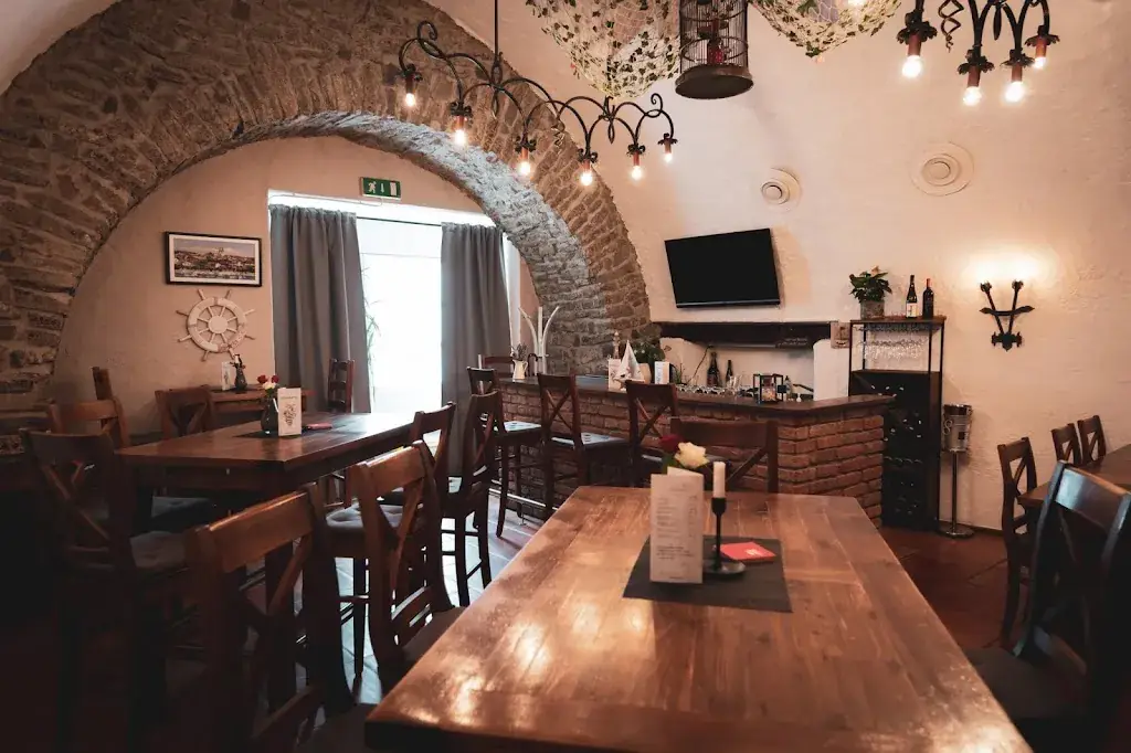 Danijel’S Restaurant & Vinothek ristorante a Neualm