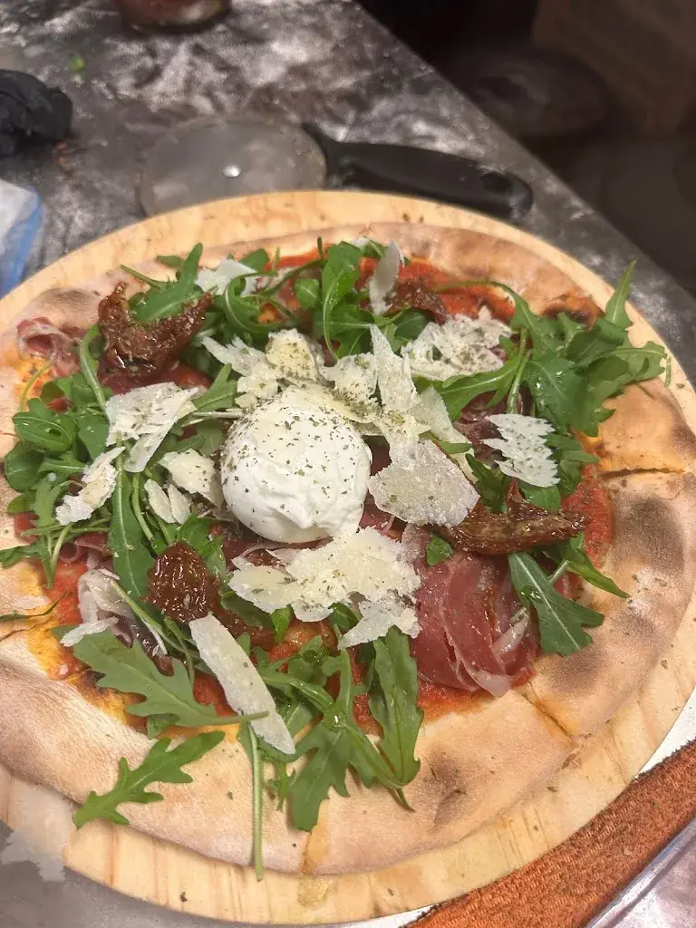 PAMA PIZZA HOUSE_Pama_slider_image_2