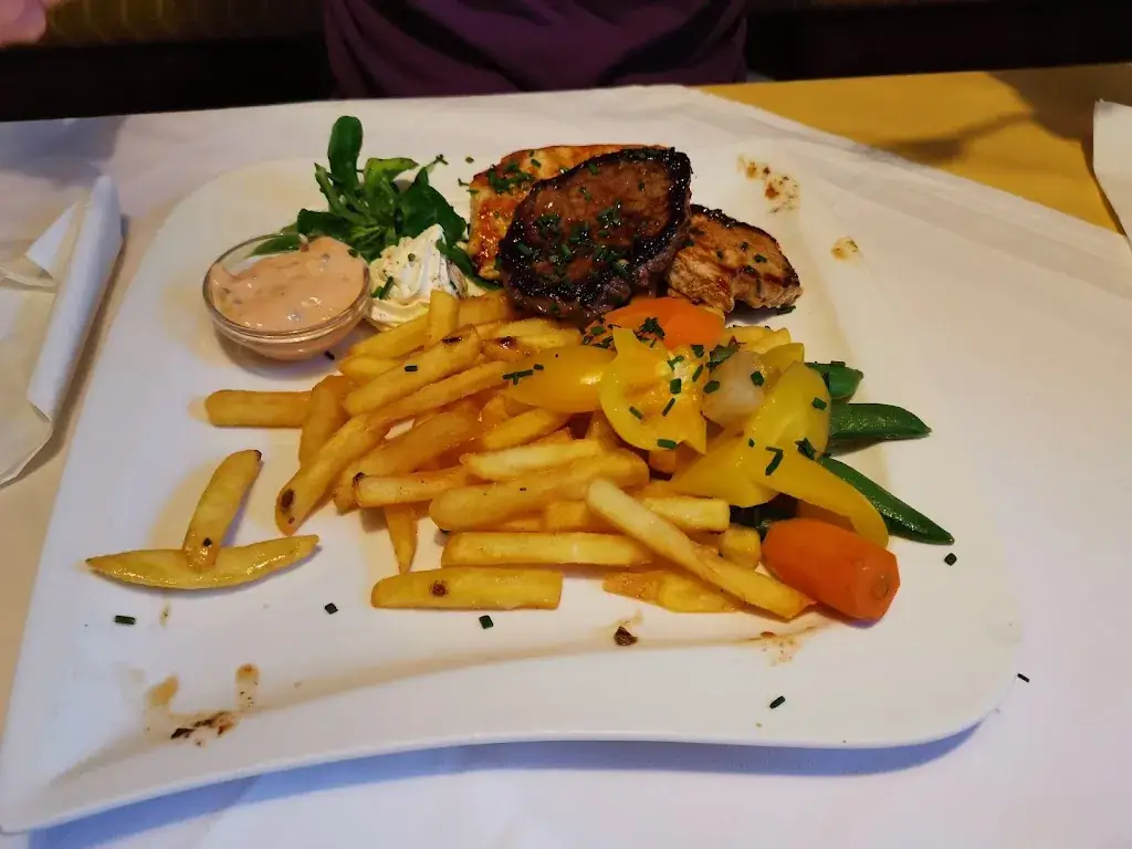 Menu_Gasthof Heurigenwirt/Goldbründl_Mariapfarr_image_8