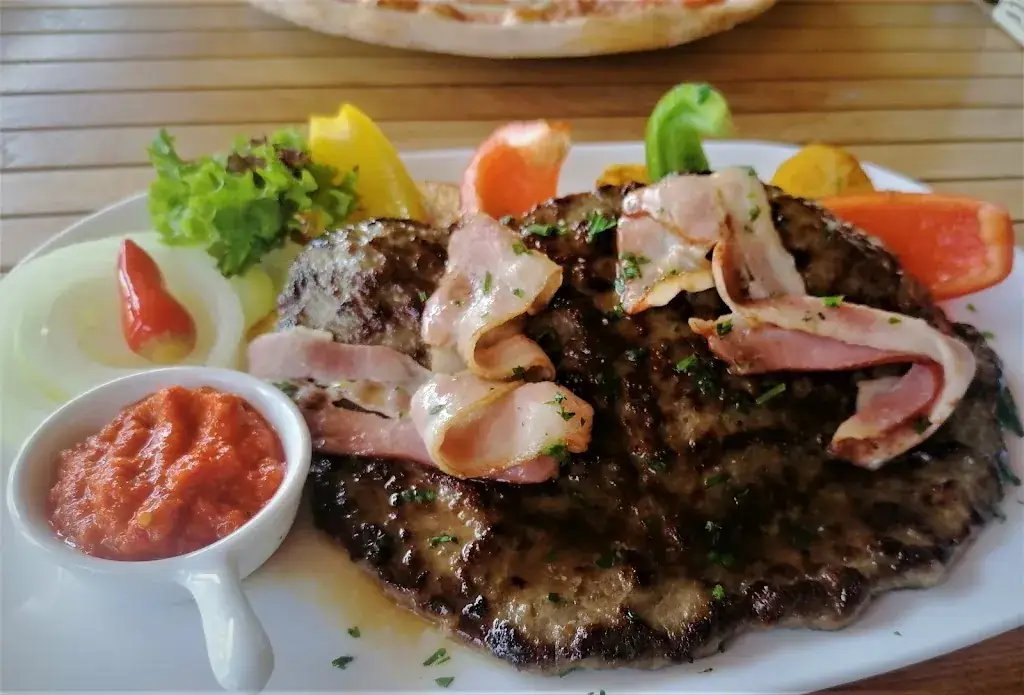 Menu_Pizzeria San Remo_Nußdorf am Haunsberg_image_7