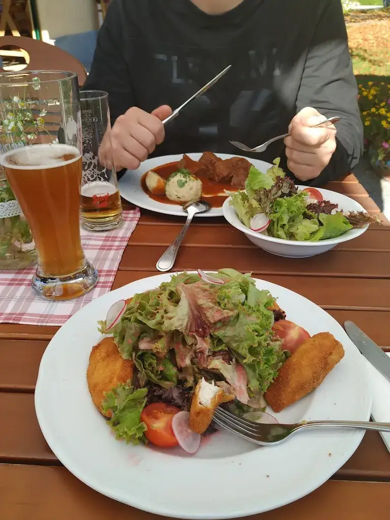 Larisa Tomsic_Gasthaus Kienberg_Neumarkt am Wallersee_recensione