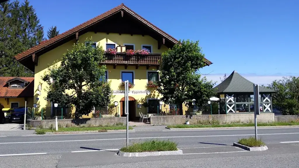 Gasthaus Eggerberg ristorante a Neumarkt am Wallersee