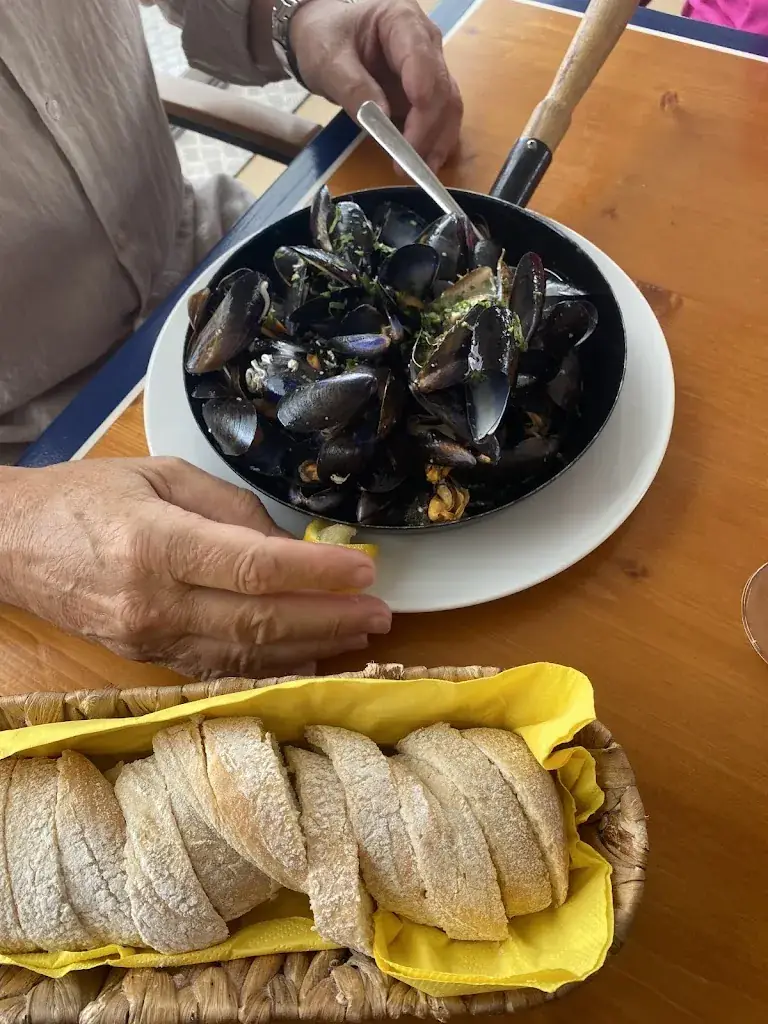 Roland Trimmel_Marias Marina Restaurant Yachtclub_Oggau_review