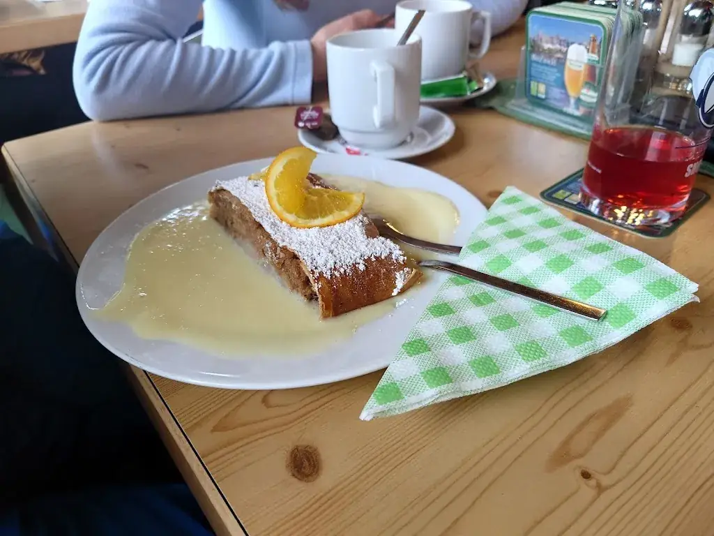 Matouš Jan Novotný _Gasselhöh Hütte_Pichl_review