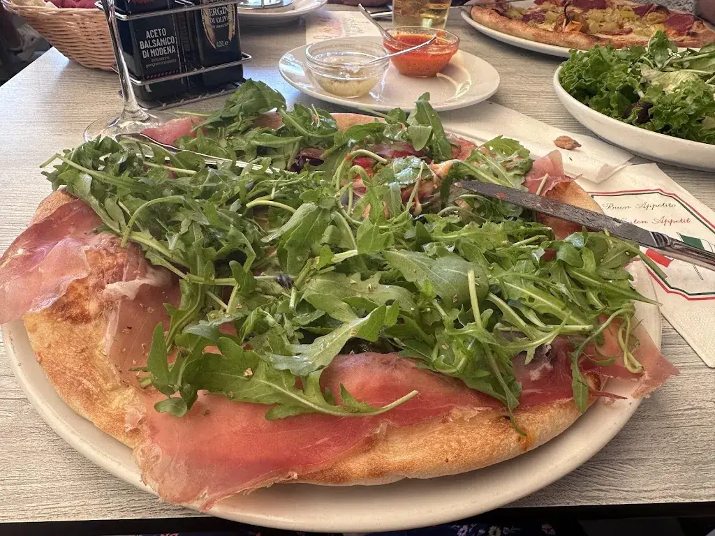 Trattoria - Pizzeria Gabriela_Oberalm_slider_image_1