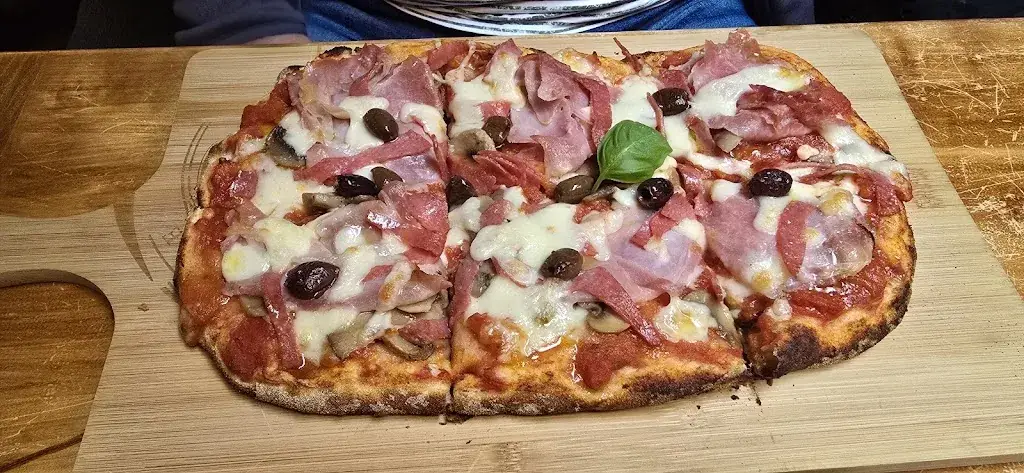 Trattoria - Pizzeria Gabriela_Oberalm_slider_image_2