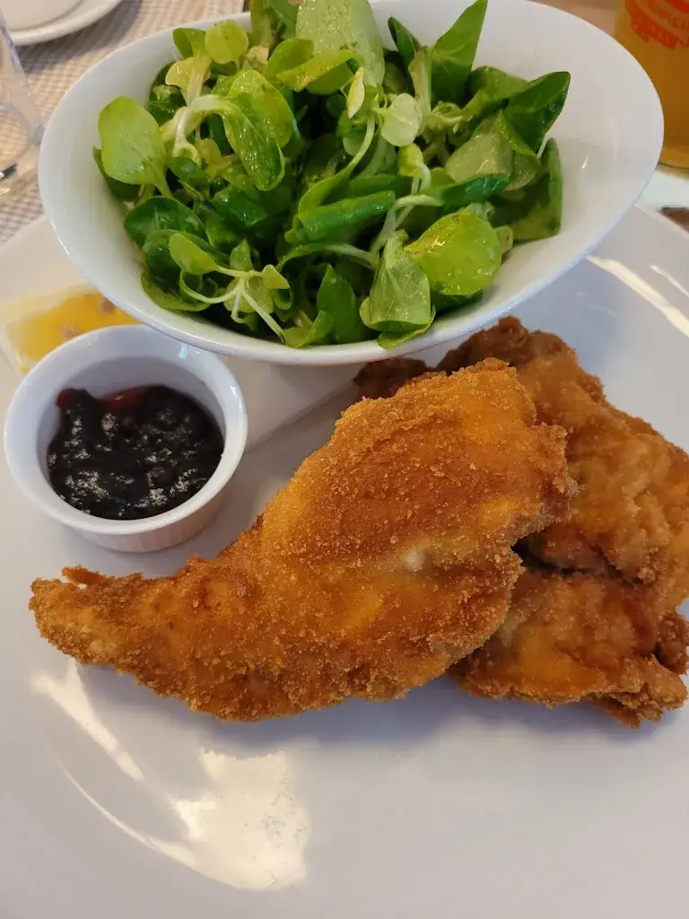 Tobias D._HAMMERwirt_Oberalm_avis