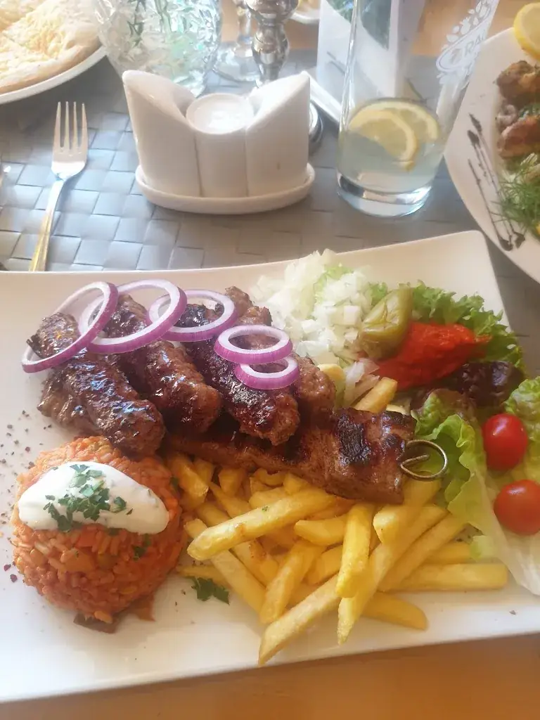 Menu_Restaurant Pizzeria Radauer_Oberalm_image_5