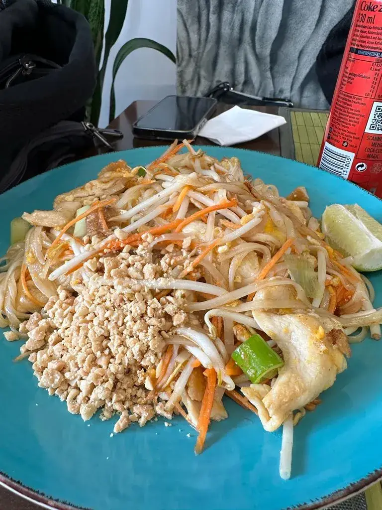 Dana Gani_Suphanee‘s Thaiküche Hallein_Oberalm_avis