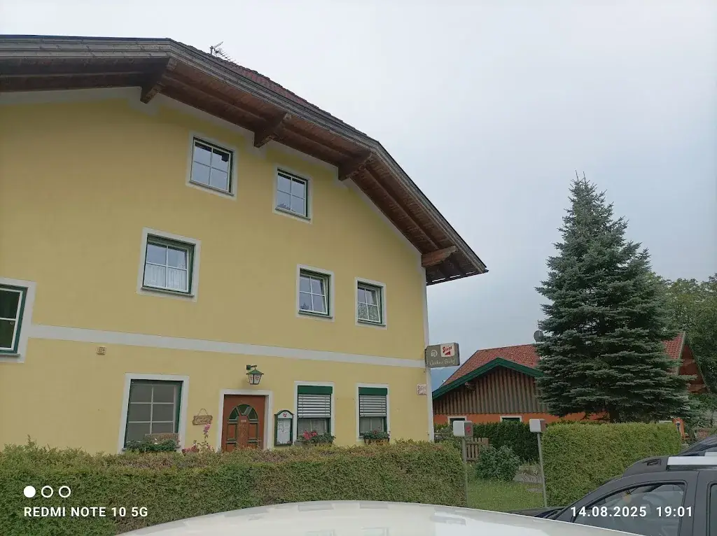 Gasthaus Bischof_Oberalm_slider_image_1