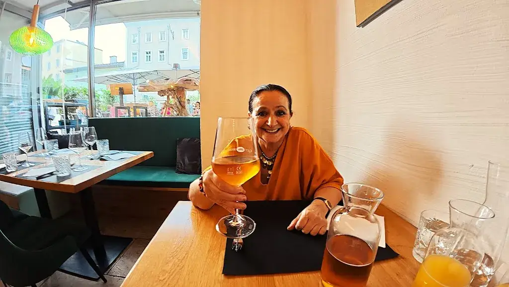 Peter Siegfried Krug_Konoba & Vinothek Pinna Nobilis_Oberalm_recensione