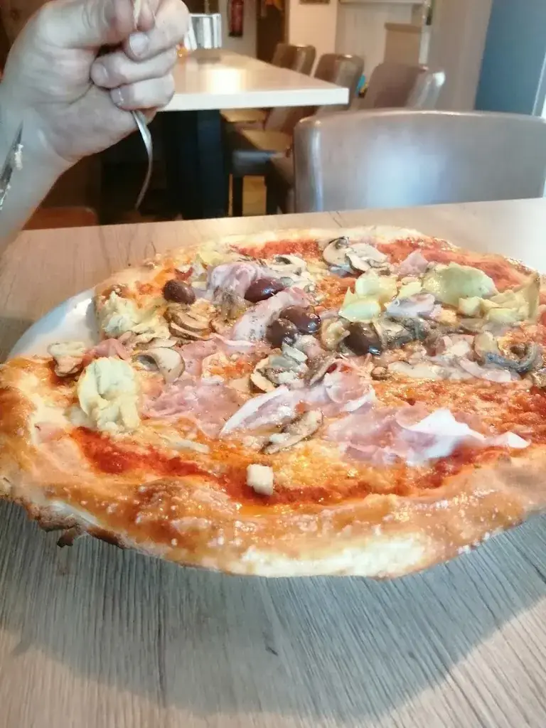 Dany Treiber_Pizzeria Don Capitano_Piringsdorf_review
