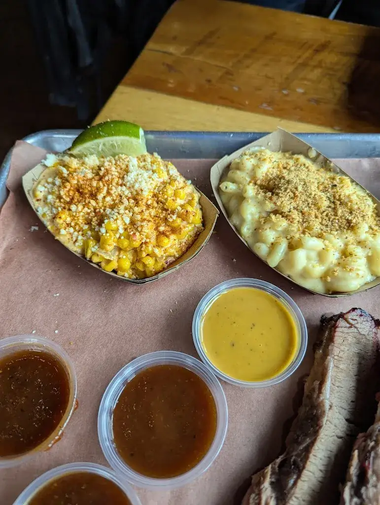 Matt Kalafut_Station One Smokehouse_Plainfeld_recensione