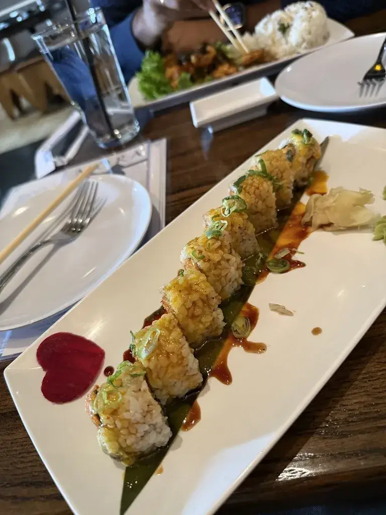 Sree_MORA Asian Fusion_Plainfeld_review