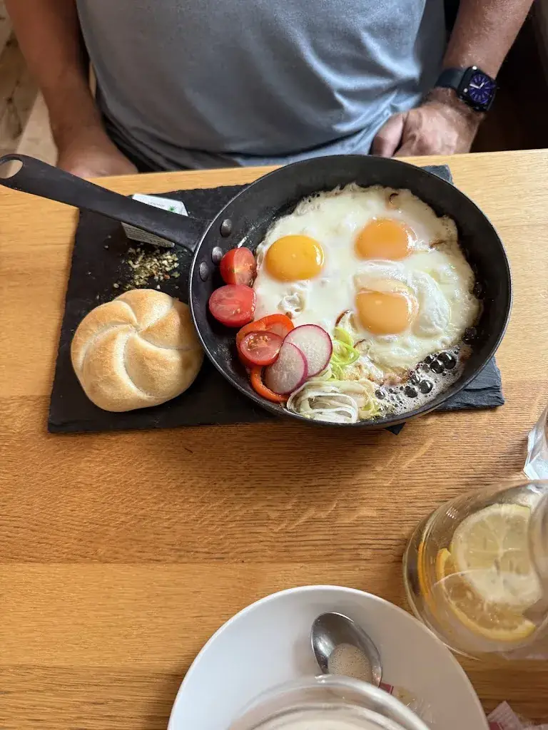 Jo Haverfield_City Lounge Radstadt_Radstadt_avis