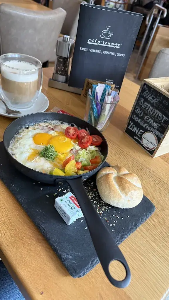 Greg Adourian_City Lounge Radstadt_Radstadt_avis