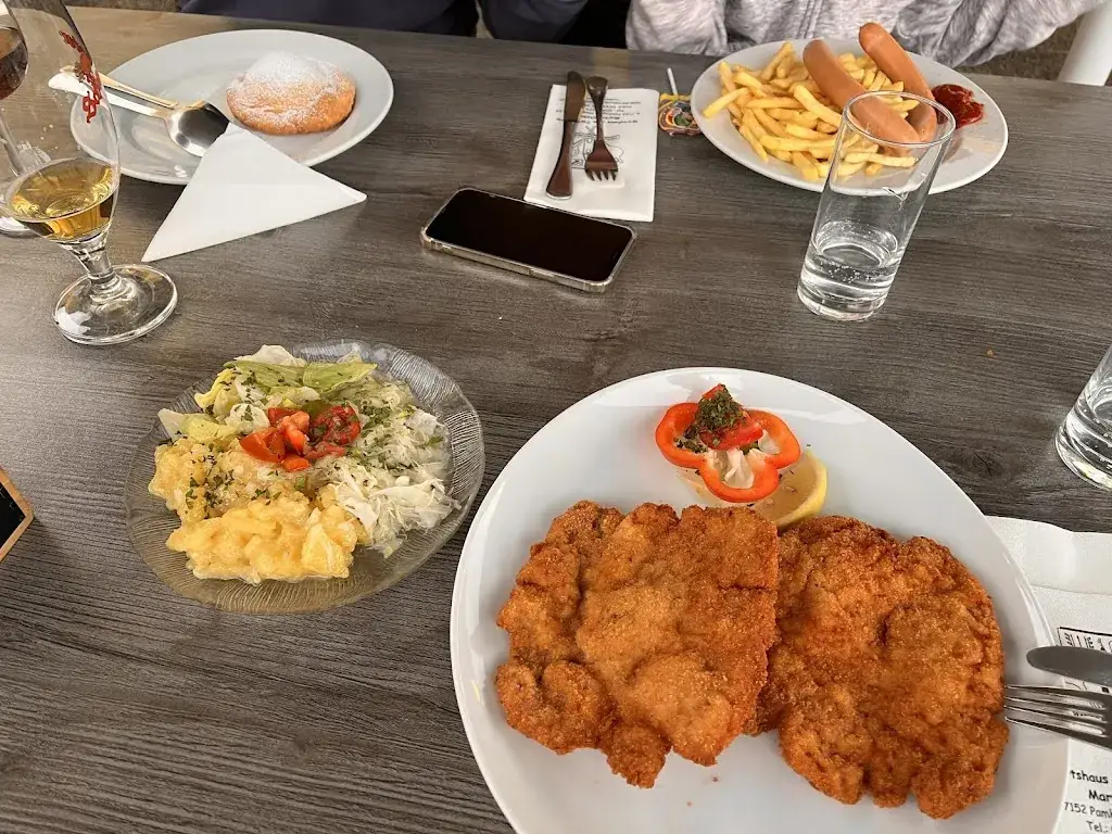 Wirtshaus zum Türkenturm_Pamhagen_slider_image_2