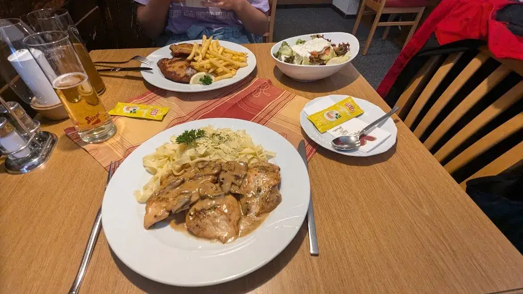 Cafe - Restaurant Sonnblick_Rauris_slider_image_3