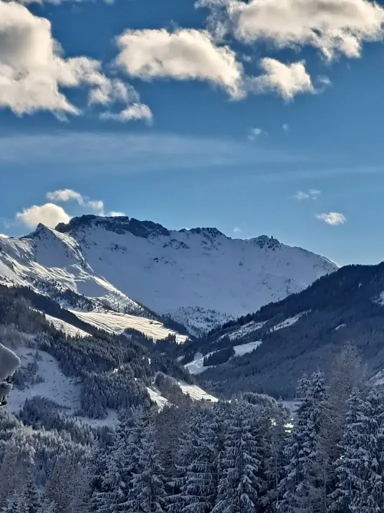 Kreuzbodenhütte_Rauris_slider_image_3