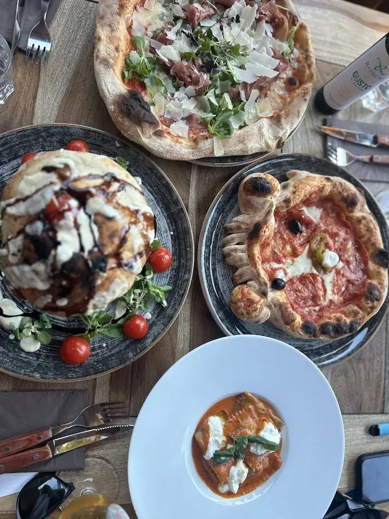 Menu_mangia! Pizzeria Napoletana_Saalbach_image_9