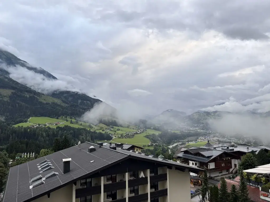 Sergiu Les_deck7 Rooftop_Plankenau_avis