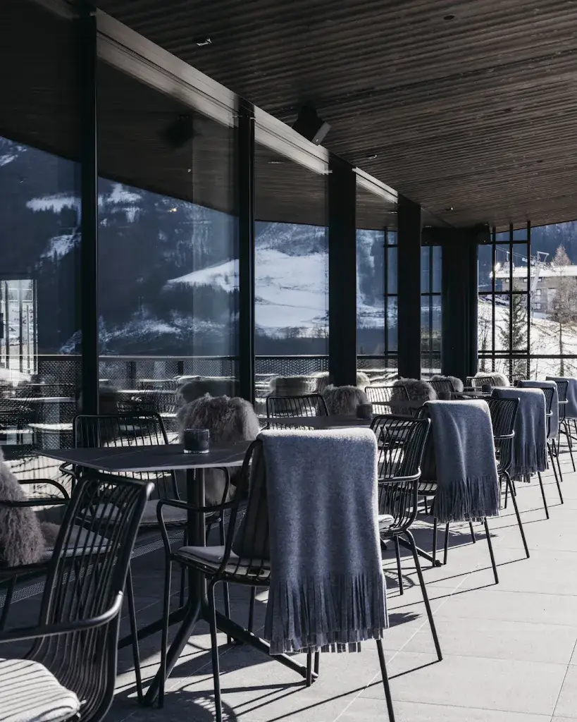 deck7 Rooftop restaurant à Plankenau