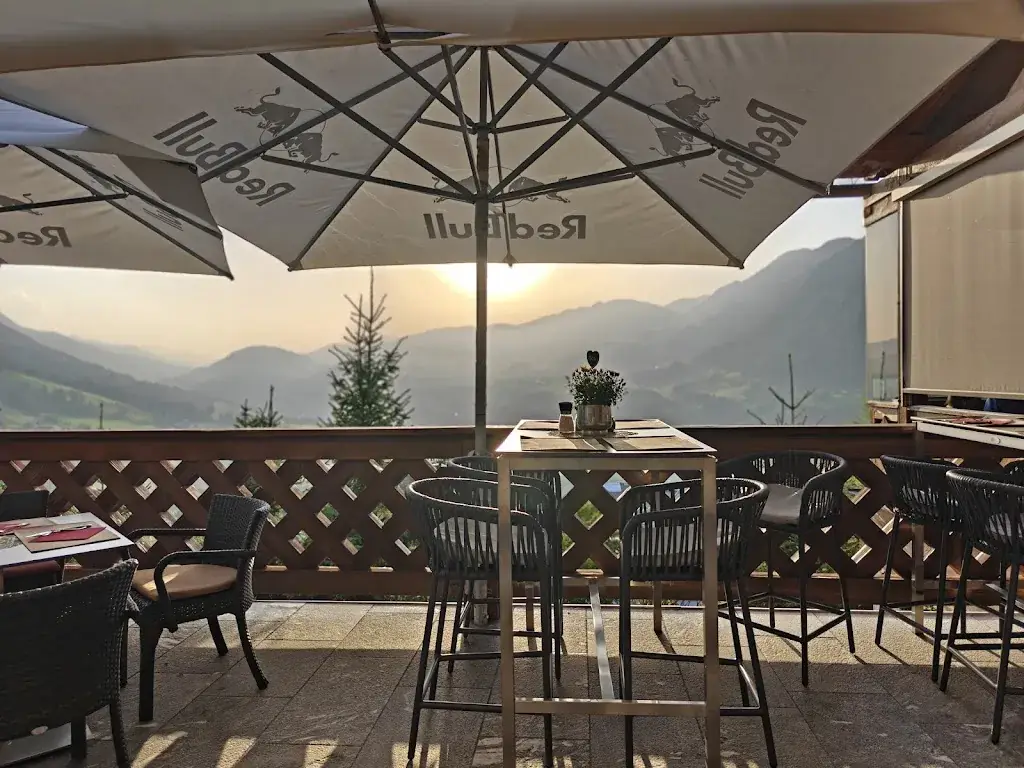 Oberforsthofalm Familie Mayr KG_Plankenau_slider_image_3