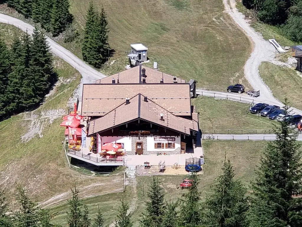 Peter Johnson_Kreistenalm GmbH_Plankenau_recensione