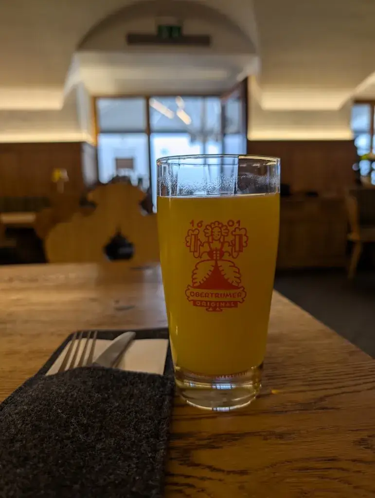 Pooja Janwalkar_Stöcklwirt GmbH_Plankenau_recensione