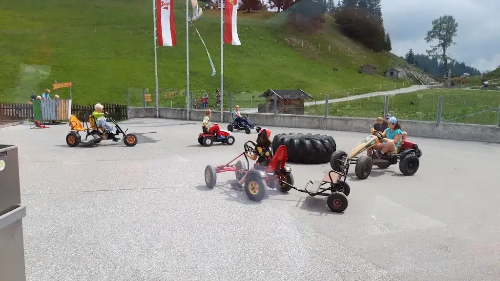 Guillem Murgui_Buchau-Hütte_Plankenau_avis