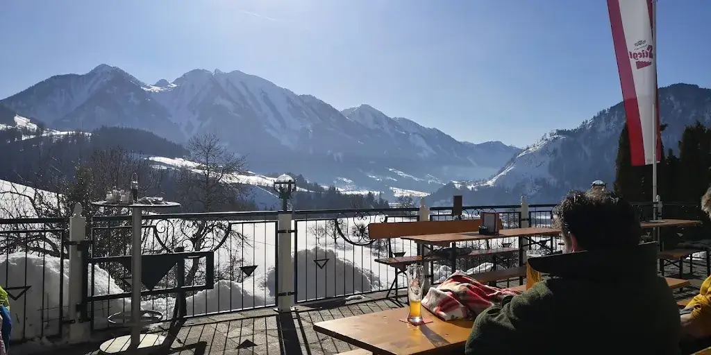 Chris Brown_Gasthaus Hetzenbichl_Plankenau_review