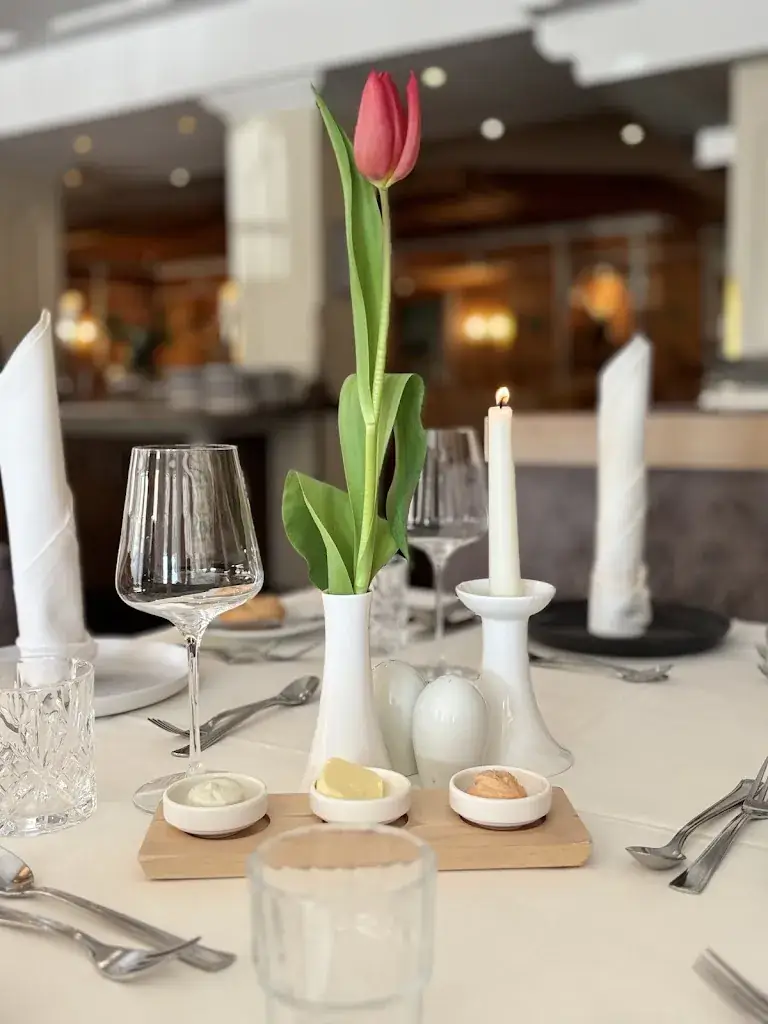 Caron B_Alpina Alpendorf_Plankenau_review