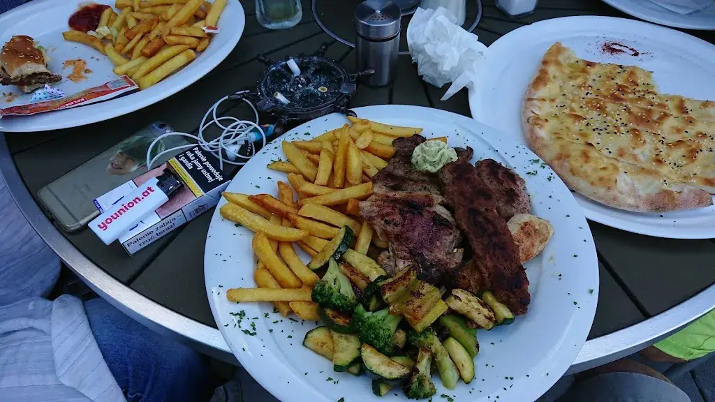 Menu_a la Turca - Pizzeria - Restaurant_Plankenau_image_9